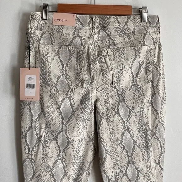NYDJ Ami Skinny Snake Print Jean Size 8 - Picture 5 of 12